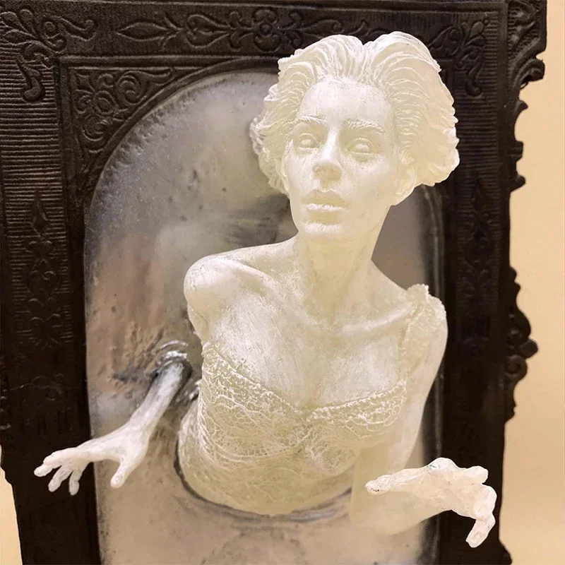Gothic Devil Hand Wall Decor,  - огляд і ціна Art Craft Mirror